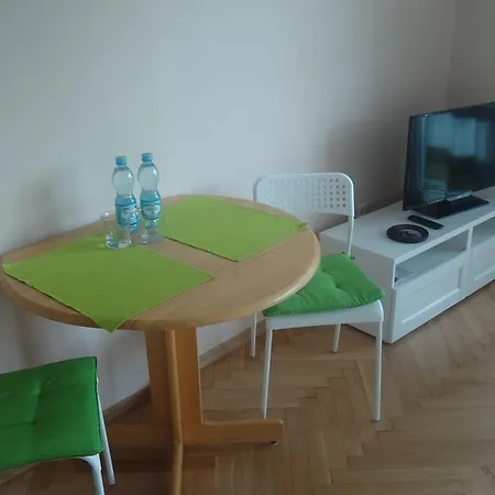 Studio Green Апартаменты *