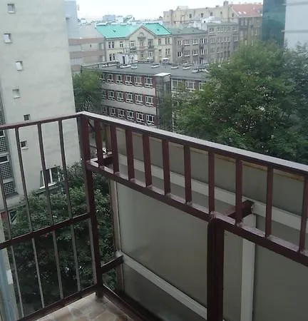 Studio Green Apartment *